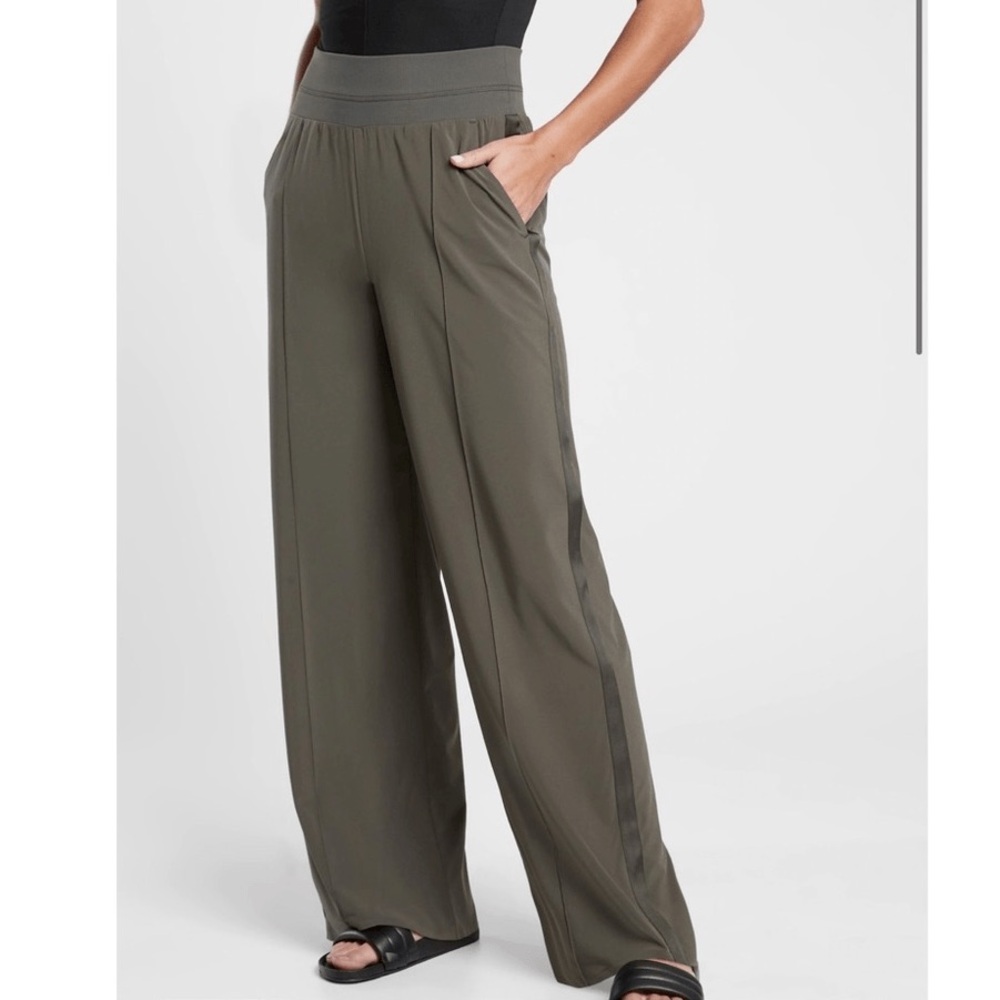 Athleta Mountain Olive Nolita Wide Leg Pants Size 18